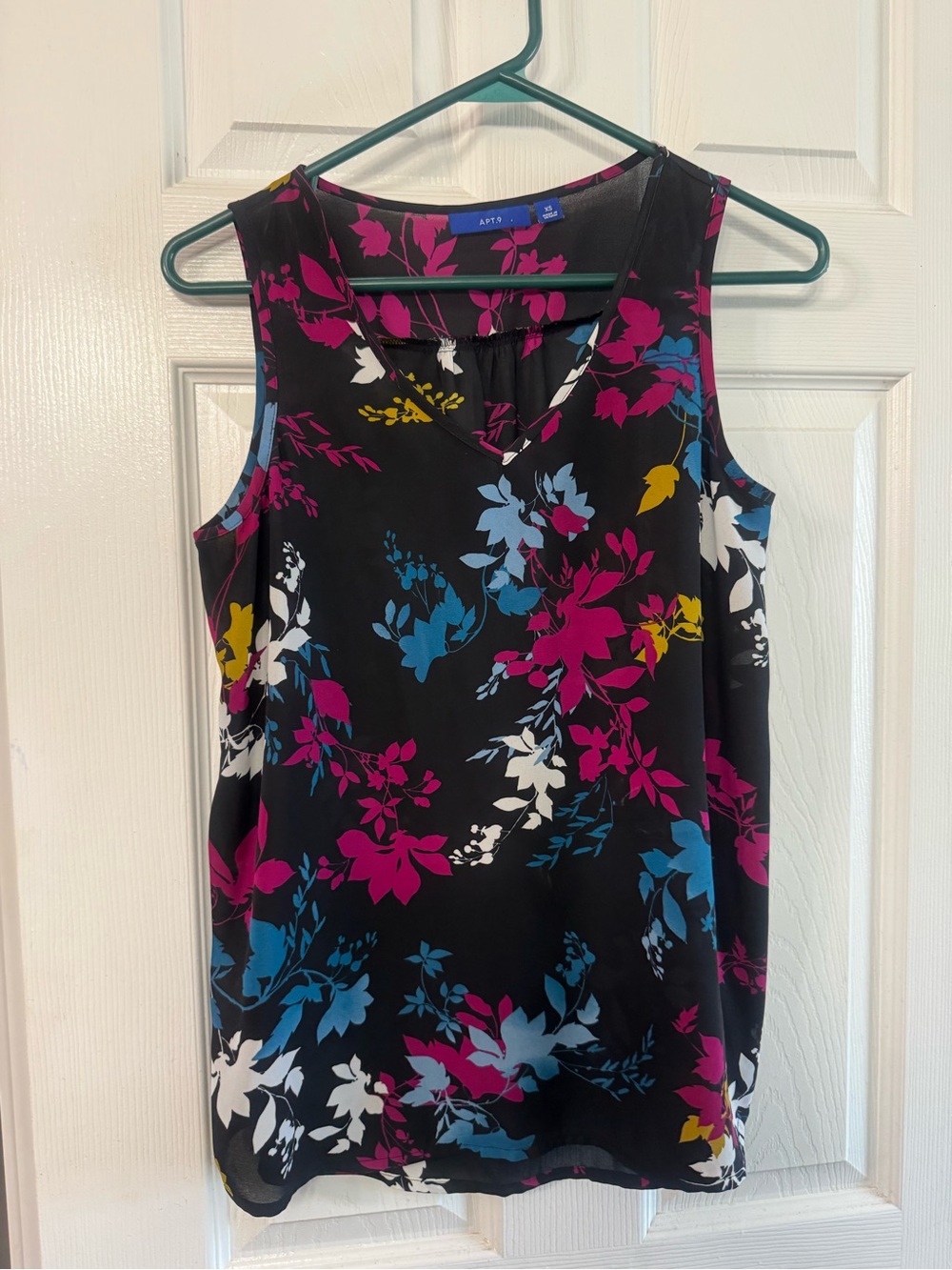 Apt. 9 Black Floral V-Neck Sleeveless Tank — Pink, Blue & Yellow Print